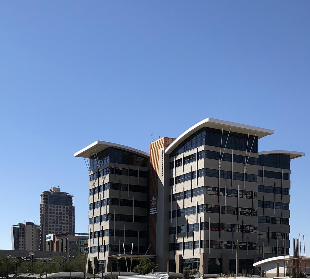 Urban Awe Apartment-Itowers 23Rd Floor Gaborone Luaran gambar