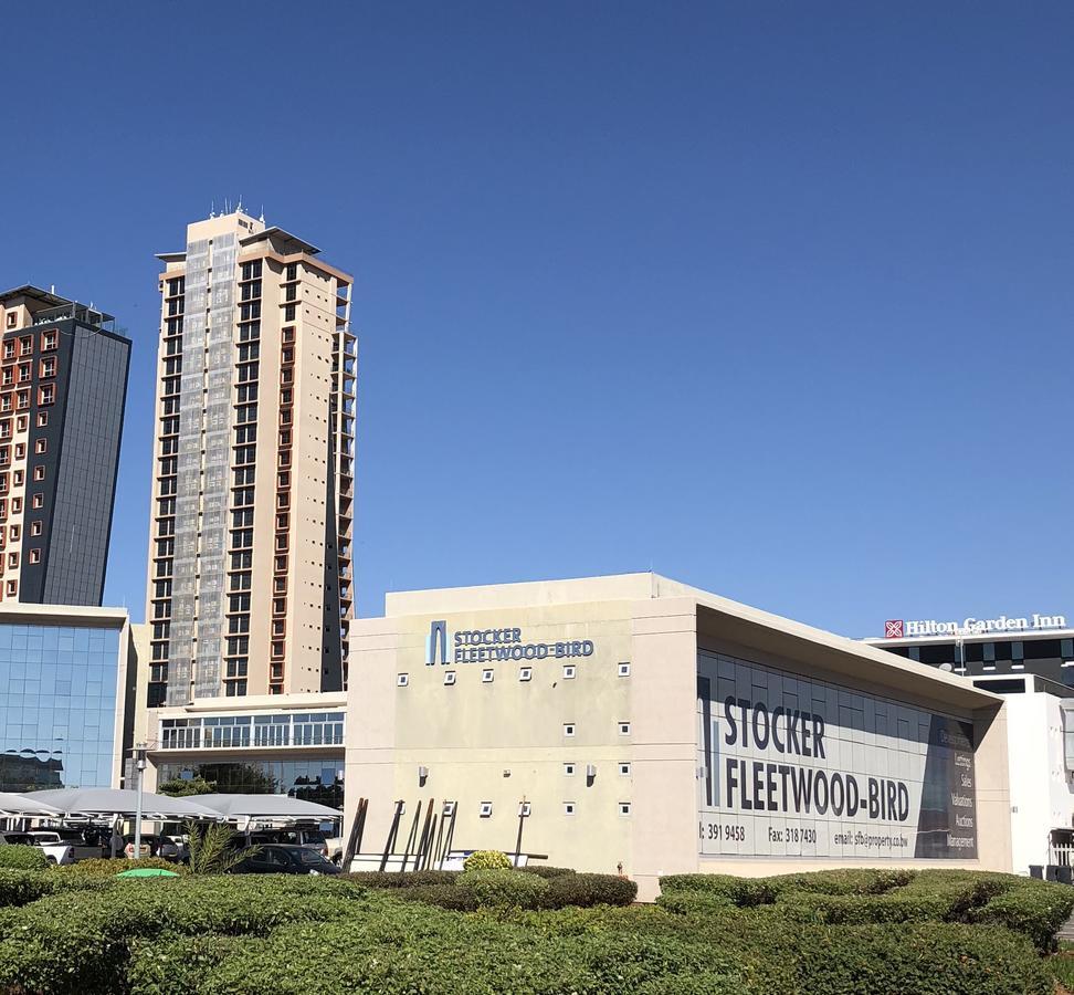 Urban Awe Apartment-Itowers 23Rd Floor Gaborone Luaran gambar